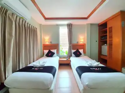 Chilli & Restaurant - 2