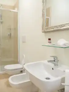 Grand Canal Suites - 51