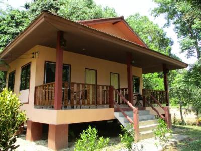 Khao Sok Island Resort and Spa - 53