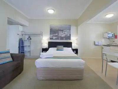 Brisbane Street Studios - 1