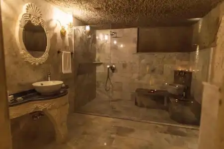 Solo Cave Suites - 118