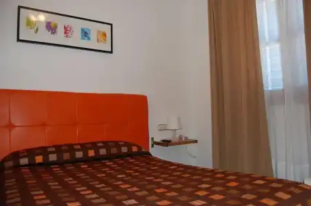 Hostal Juan de Austria II - 5