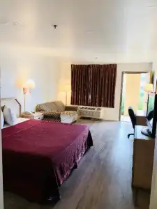 American Inn - 6
