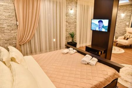 Padam & SPA - 2