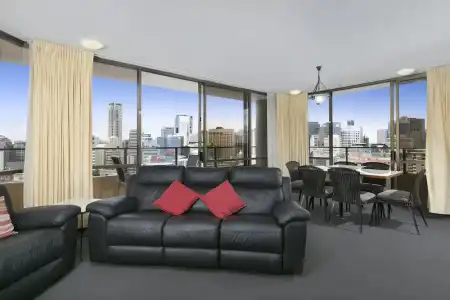 The Summit Apartments - 40