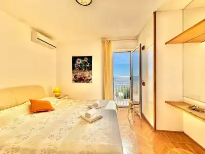 Sun Rose Apartments - 35