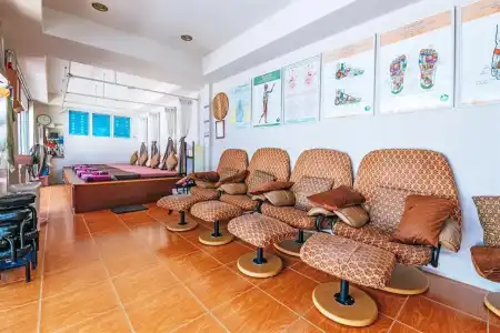 Phi Phi Andaman Legacy Resort - 9