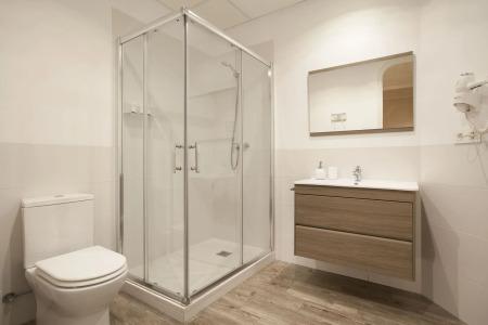 Hi Valencia Boutique - 6