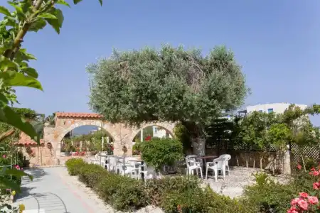 Eliofos Elegant Maisonettes - 36