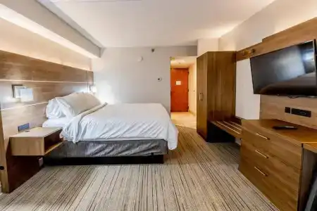 Holiday Inn Express Indianapolis South by IHG - 35