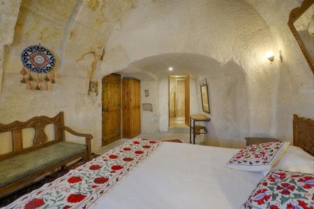 Tulip Cave Suites - 104