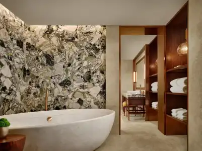 Grand Hyatt - 8