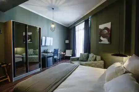 Best Western Plus - 3