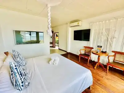 Twin Bay Resort - 293