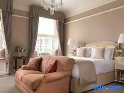 The Shelbourne, Autograph Collection - 104