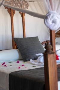 Nest Style Beach Zanzibar - 94