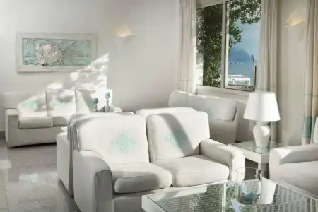 Gabbiano Azzurro & Suites - 5