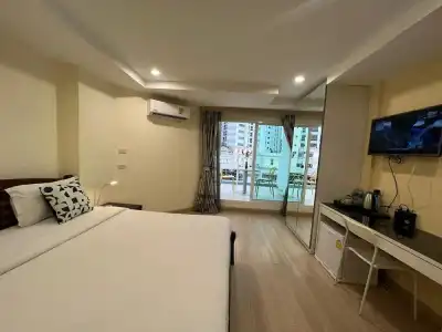 V Check Inn Sukhumvit 22 - 145