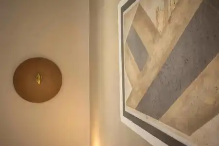Regis Condo - 8