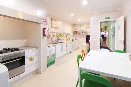 Lisboa Central Hostel - 13