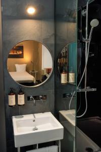HotelO Kathedral Antwerp - 46