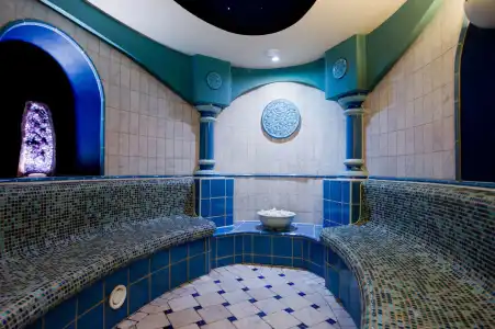 Romantischer Winkel RoLigio & Wellness Resort - 11