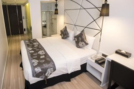 Sukhumvit Suites - 22