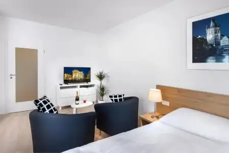 CityWest Apartments - 72