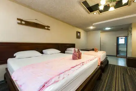SK Boutique Maha Nakhon - 28