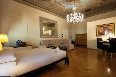 N4U Guest House - 48