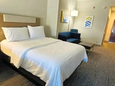 Holiday Inn Express & Suites El Paso West by IHG - 69