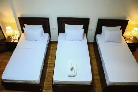 Kmt Hostel - 19