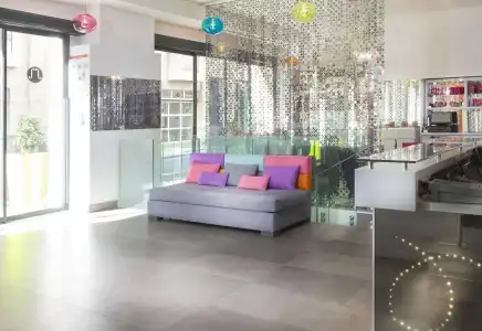 Lyric Paris - 1