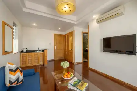 Hanoi Sky - 155