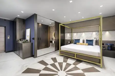 Lure & SPA - 1