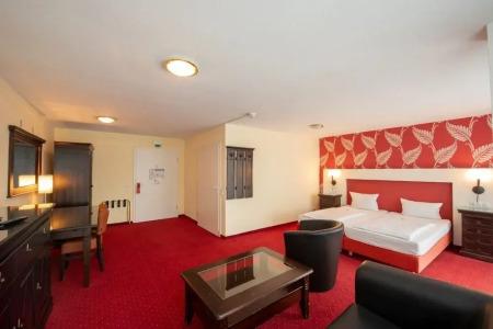 PANORAMA in Neustadt an der Weinstraße - 95