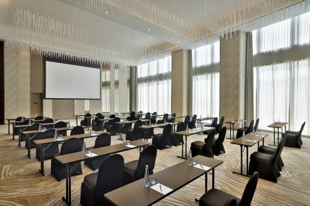 Holiday Inn Dubai Business Bay - 39