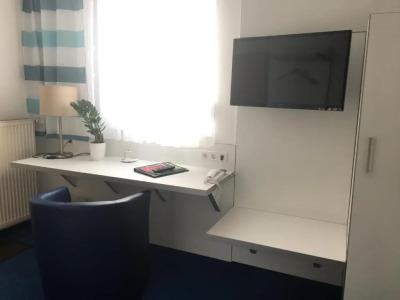 & Restaurant Park Cafe ISA - 37