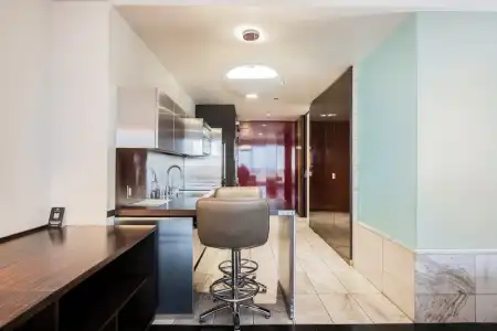 Beautiful Palms Place Suite - 361