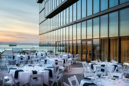 Springhill Suites San Diego Downtown/Bayfront - 31