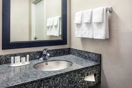 Hilton Garden Inn Lancaster - 5