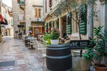 Apartments Wine House Old Town - 0