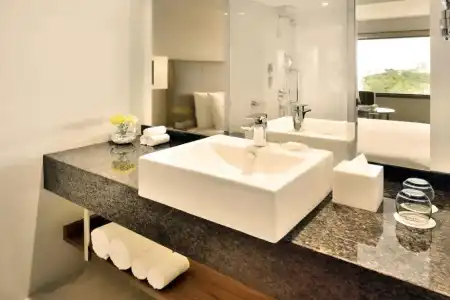 Courtyard by Marriott Chennai - 42