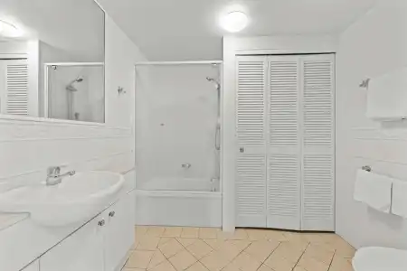 The Oasis Apartments - 74