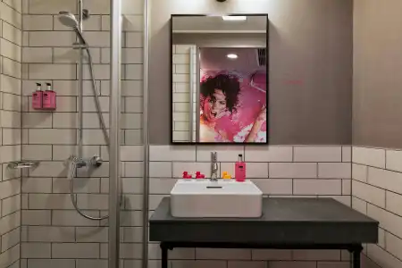 MOXY Frankfurt East - 42