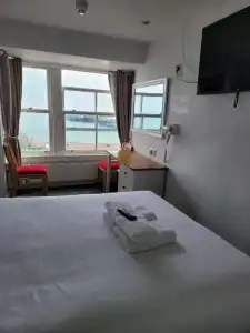 Atlantic Seafront Guest Accommodation - 45