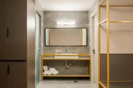 Step One | Luxury Suites Right in the Heart of Acropolis Next to Metro Station - 69