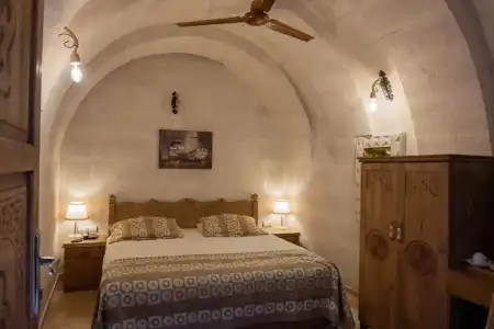 Sunset Cave - 124