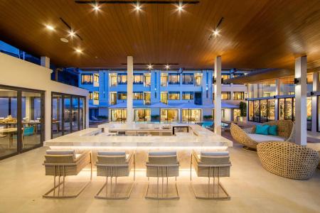 LIV Phuket Patong Beachfront - 21