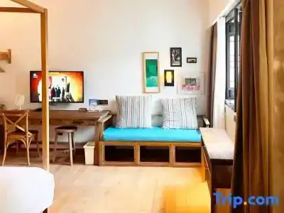 Blossom Hill Inn · Shantang - 76